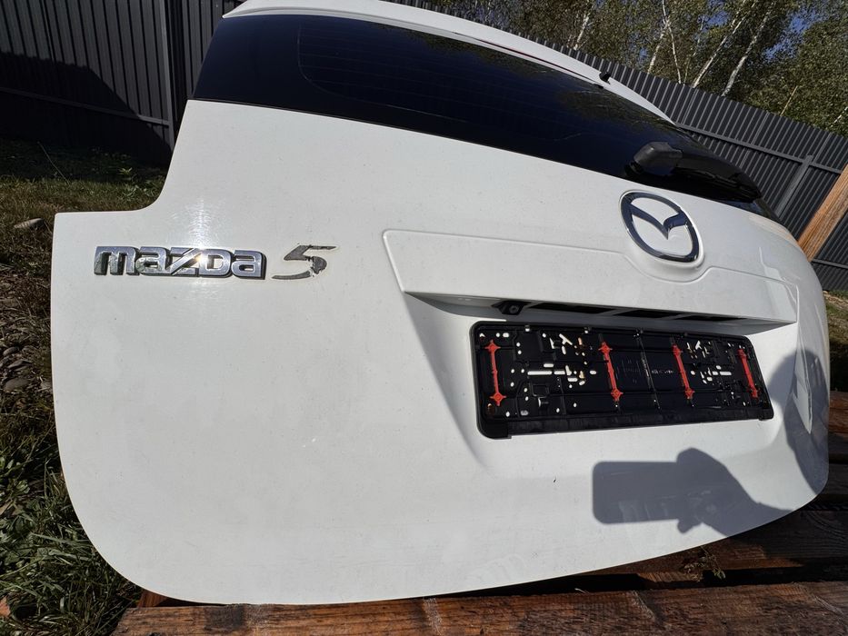 Ляда mazda 5 кришка багажника кляпа мазда 5