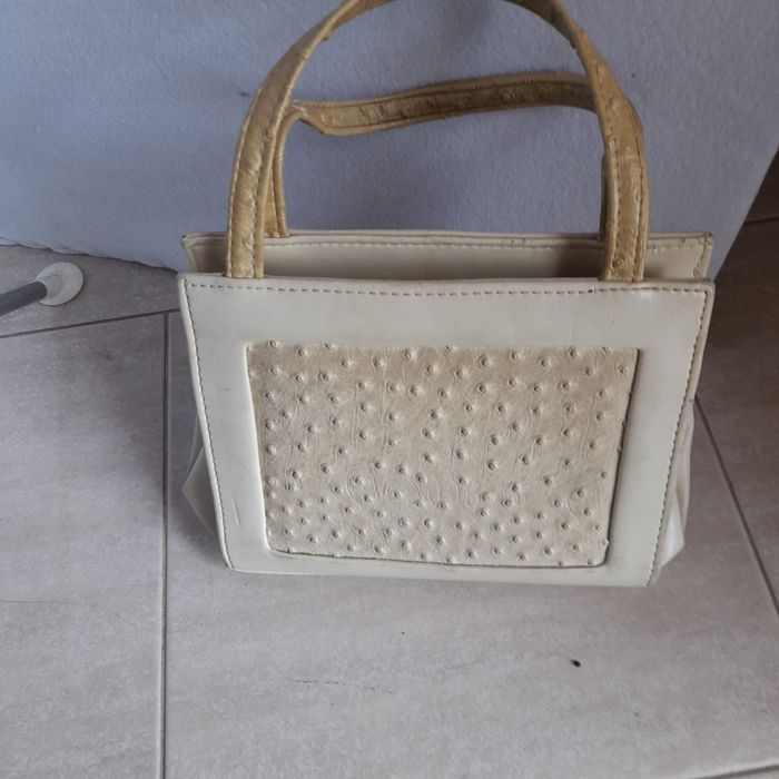 Carteira com dois pares calçado