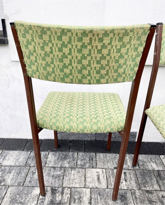 Krzesła z czasów PRL , stare Krzesła