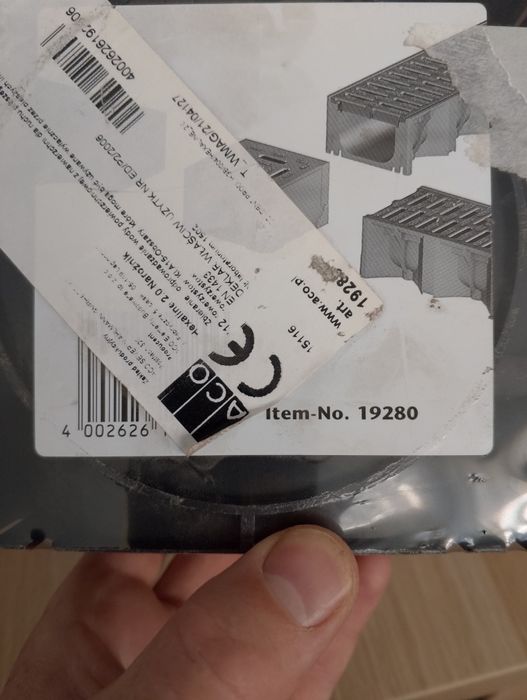 Odwodnienie liniowe skrzynka narozna