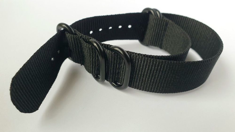 Pasek NATO nylonowy zegarek czarny stalowa sprzączka 22mm