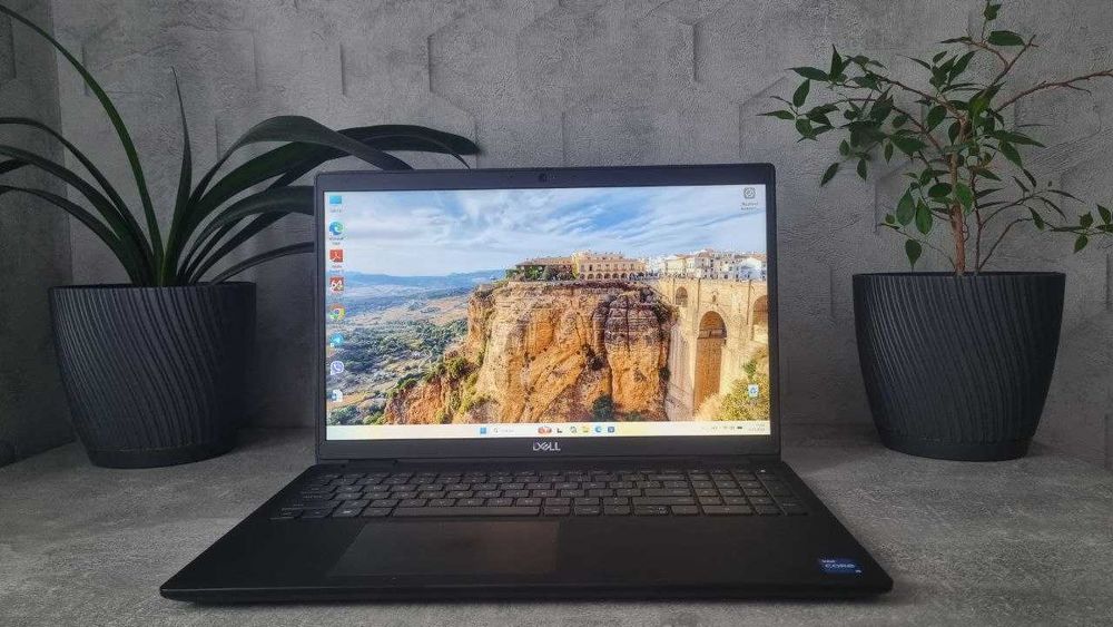 ТОП | ЦІНА Dell latitude 3520 I5-1135G7 DDR4-20 SSDm2-256 gb IRIS xe