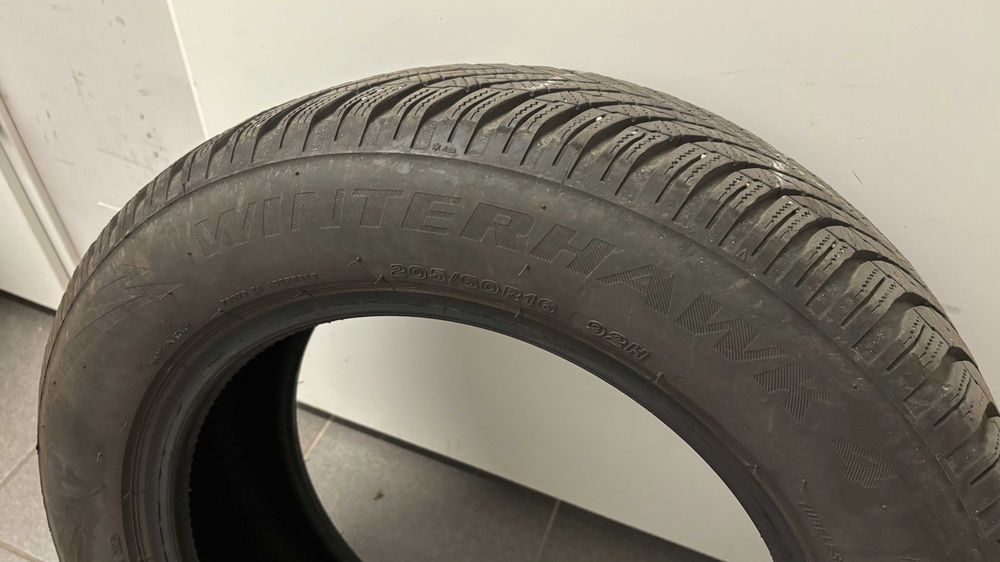 Firestone Winterhawk 4 205/60 R16 92H, DOT 2822 po dwóch sezonach