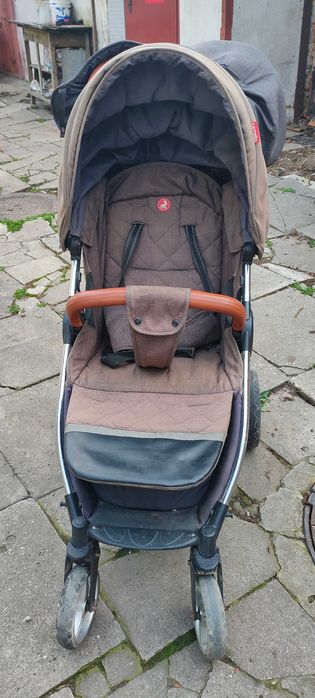 Продам дитячу коляску Carello Milano.