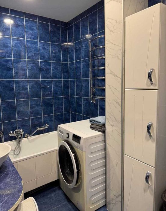 СУПЕР ЦІНА! 4-кімнатна квартира з новим ремонтом на Озерній