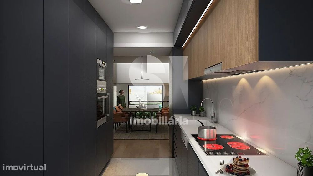 Moradia T3 com 3 Suites, Piscina e Rooftop - Nova