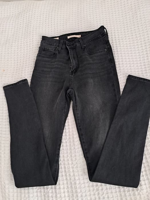Spodnie damskie Levis 721