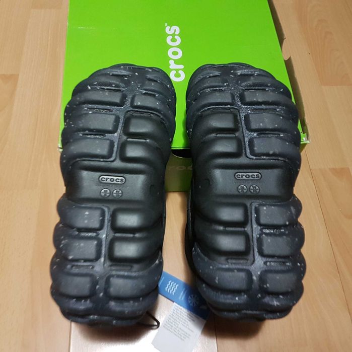 Krótkie Buty Botki Unisex Czarne Crocs Echo Boot Z Shield ciepłe