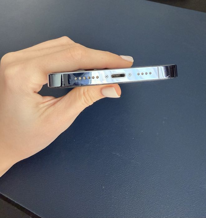 Продам iPhone 13 Pro Max 256GB Sierra Blue