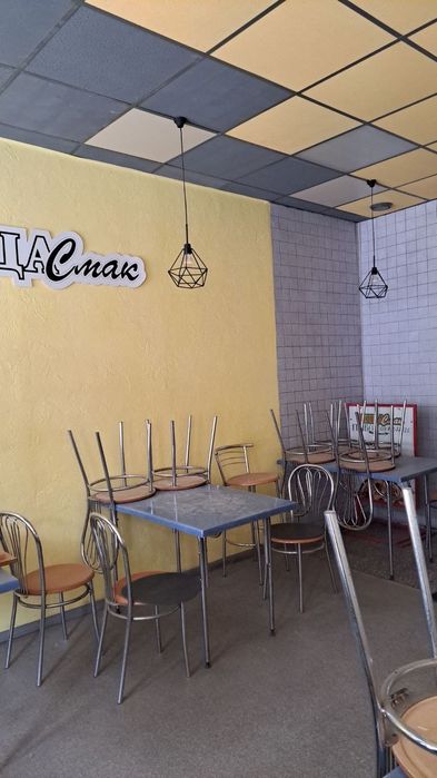 Здається в оренду кафе