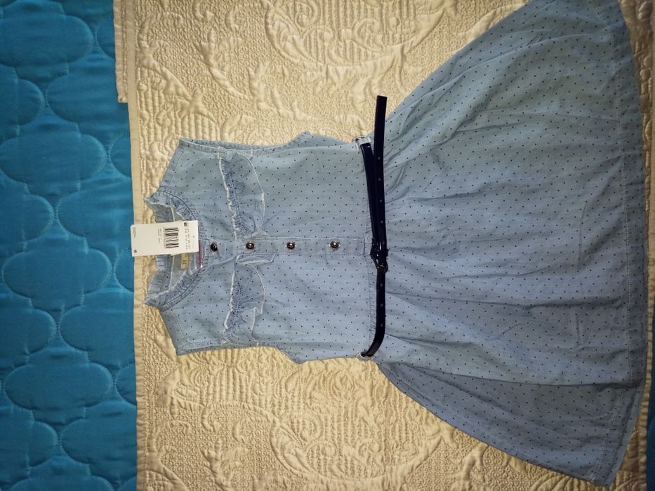 Vestidos de menina NOVOS