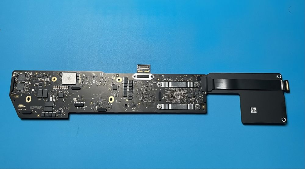 Материнська плата MacBook Air M1 iCloudLock