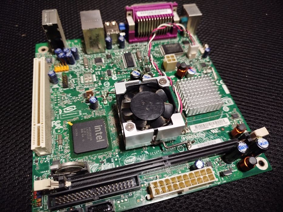 Motherboard Intel E210882 com processador incluído - para computador