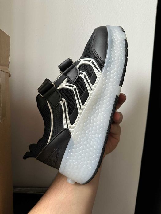 Rolki czarne buty butorolki led podświetlenie usb 37 sport wrotki