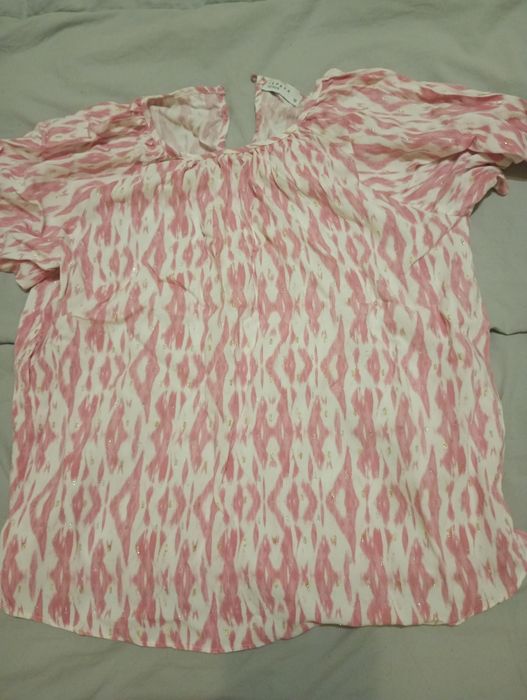 Одяг,взуття для дівчини,жінки