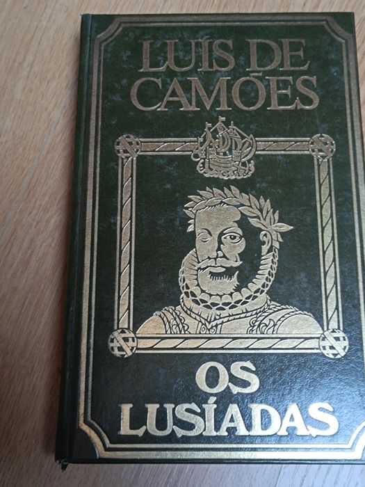 Livro com excelente encadernação
