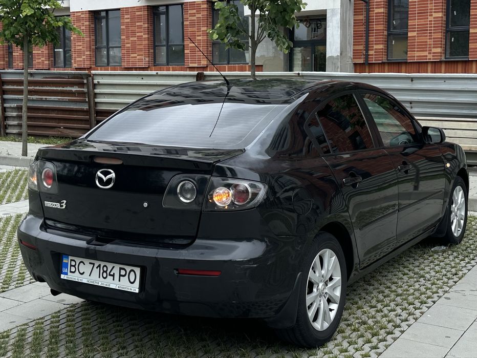 Продам Mazda 3 2008 рік
