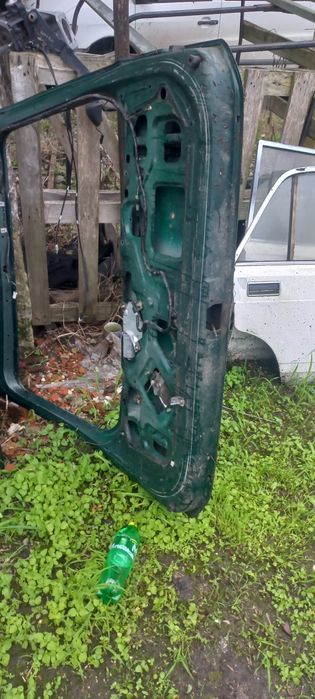 Кришка багажника ляда mitsubishi pajero sport 1