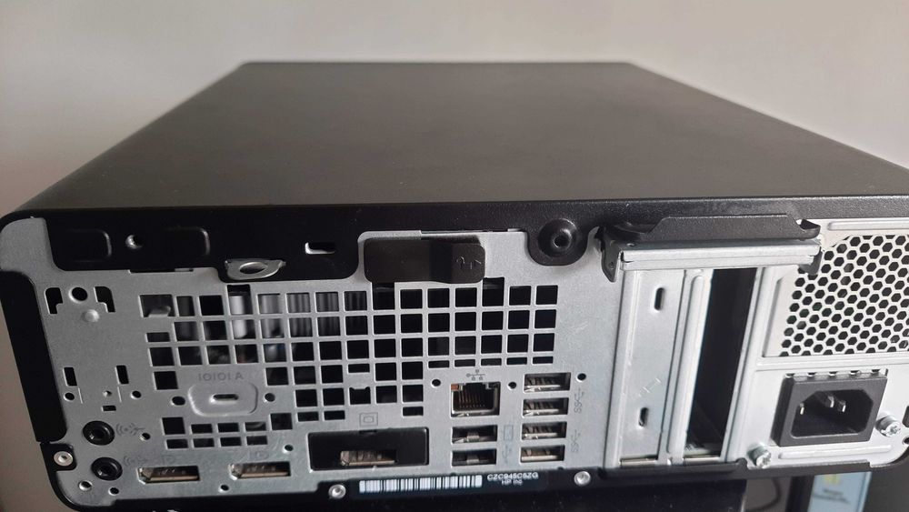 Computador HP Elite Desk 705 G5 SFF