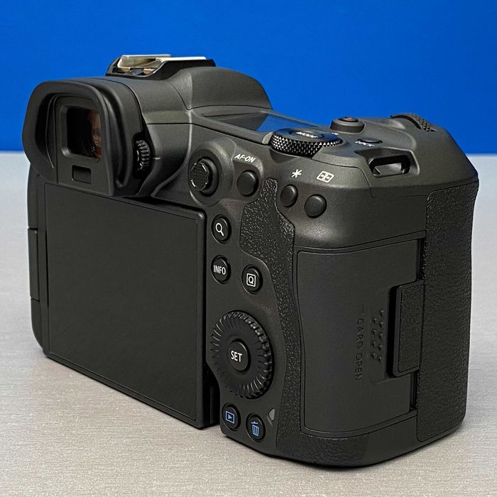 Canon EOS R5 (Corpo) - 45MP
