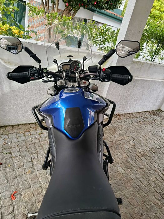 Vendo Triumph Tiger 800 XcX Excelente