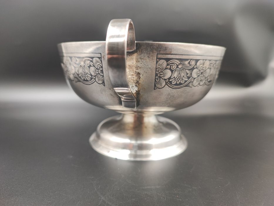 Срібна цукерниця "Північна чернь" - прикрашено квітками