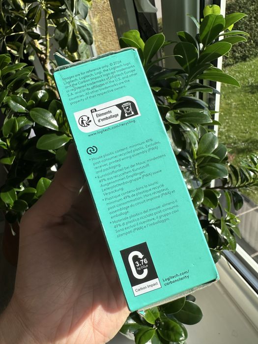 Myszka bezprzewodowa Logitech M185 sensor optyczny