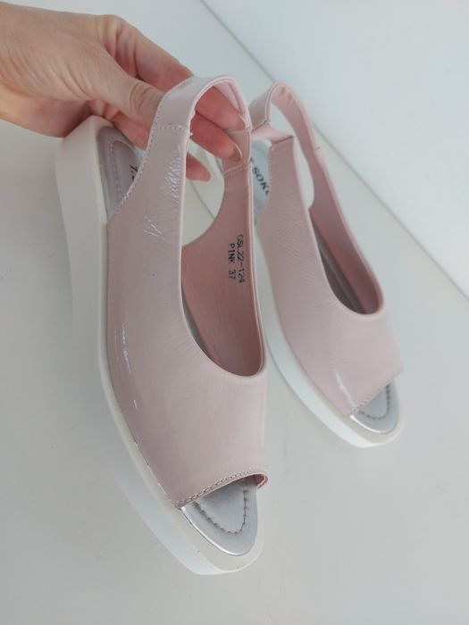 Buty damskie sandały T. Sokolski w rozmiarze 37
