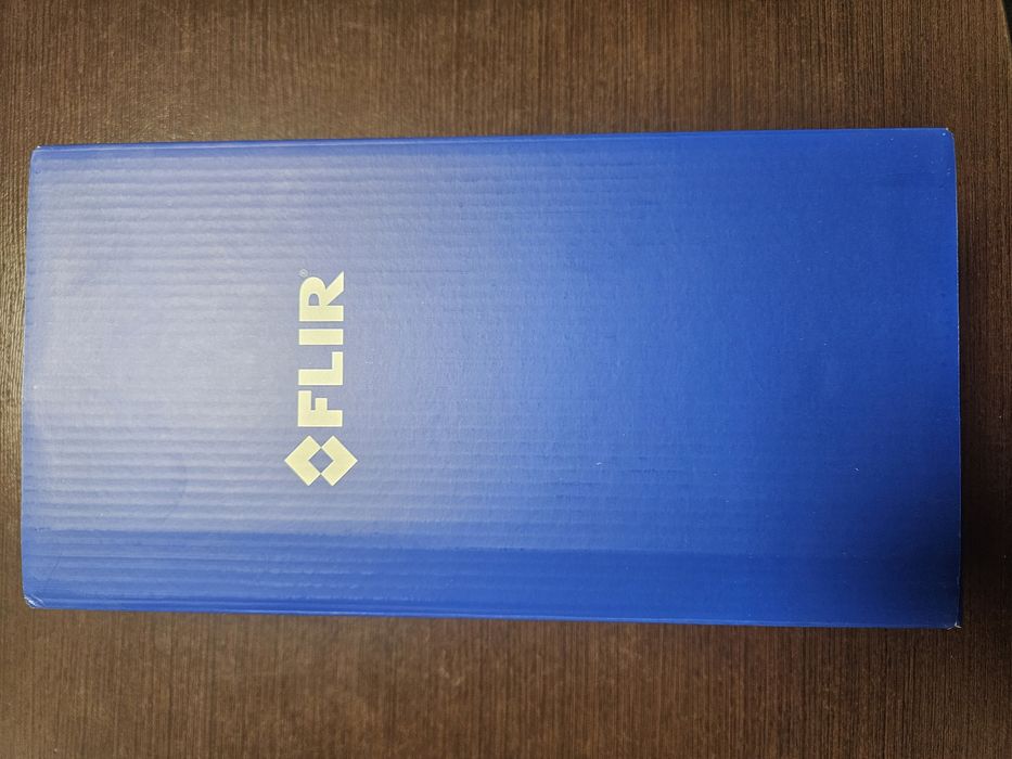 Higrometr / kamera termowizyjna Flir MR176