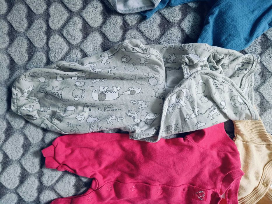 Zestaw ubranek (r.50, 16 sztuk). Lindex, HM, Name It, Primark.
