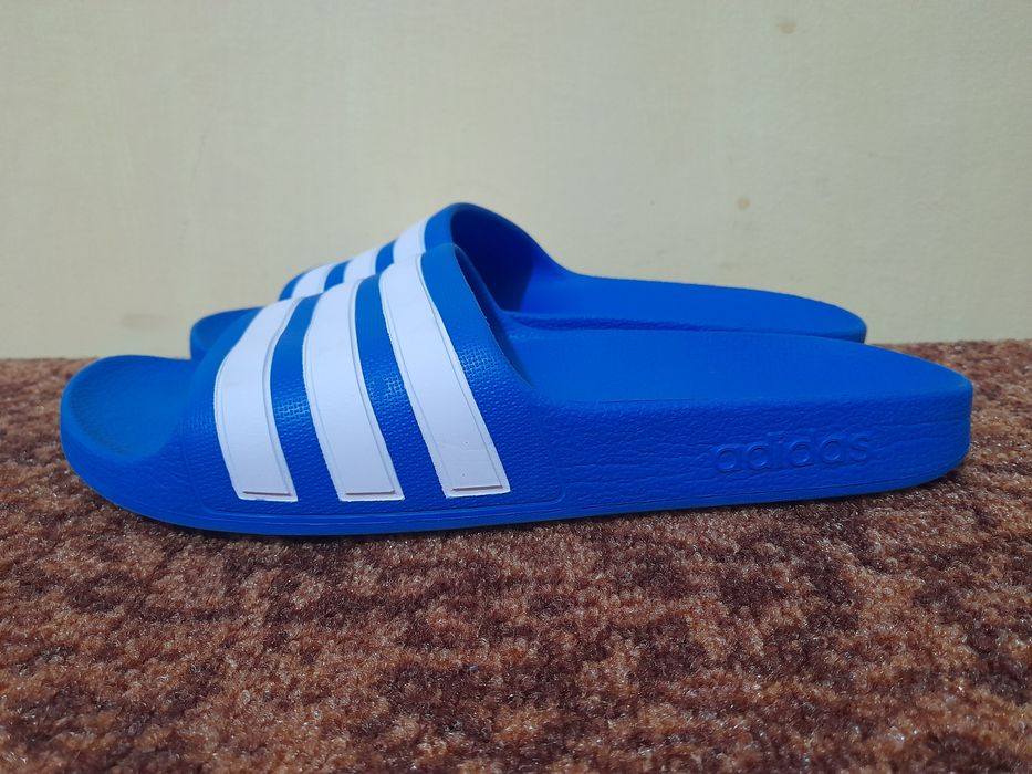 Adidas оригінал р.40 унісекс шльопанці
