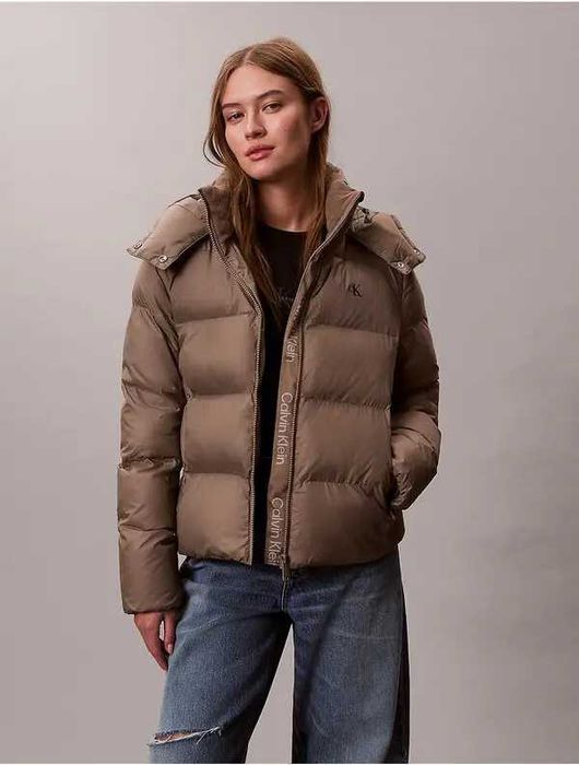 Куртка зимова жіноча calvin klein Л