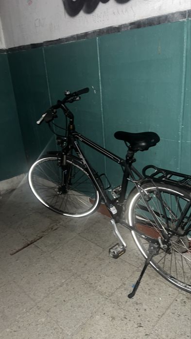 Vendo bicicleta KTM modelo Life ideal para cidade, estrada, ecovias e viagens. Bicicleta muito confortável, robusta e bem equipada.