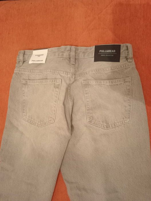 Calças de homem Stradivarius 38