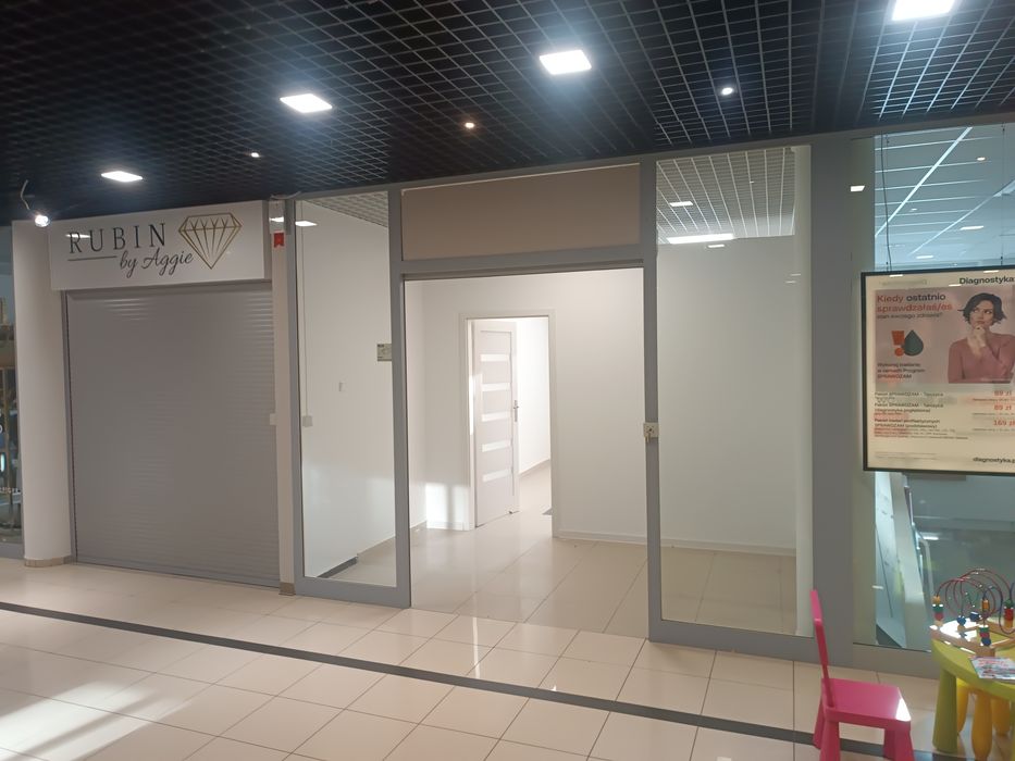 Lokal 22 M2 - ścisłe centrum Lubartowa