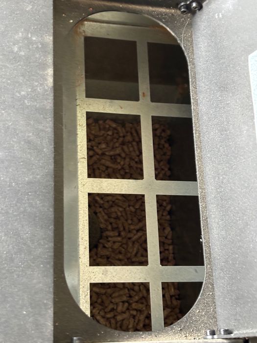 Salamandra a pellets