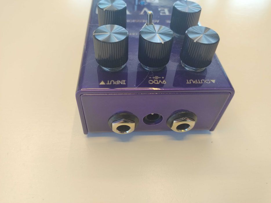 Efekt gitarowy Revv G3