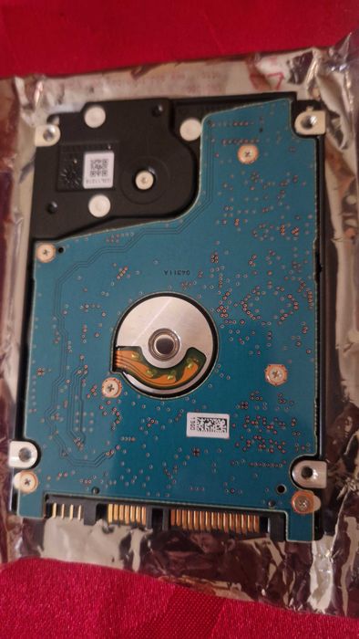 Disco HDD Toshiba L200 2TB 2.5 SATA para portatil - HDWL120