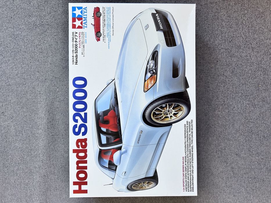 Samochód Honda S2000 model Tamiya 24245