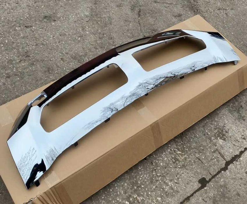 Хром переднего бампера AMG ML W166 А1668858025  Накладка бампера