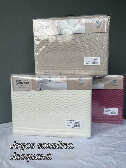 Coralinas lisos jacquard casal