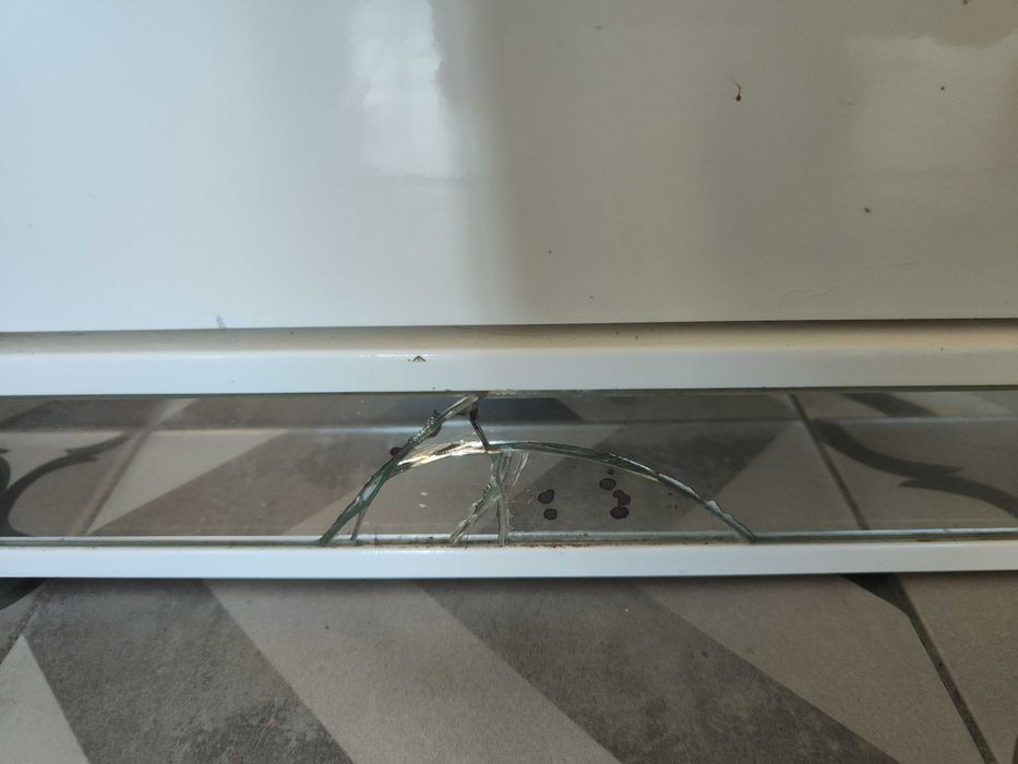 Cabeceira de cama casal e mesas cabeceira