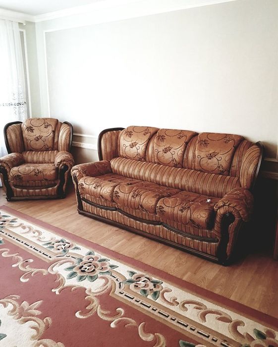 Здається чудовий 4 кімнатний Будинок на Старому Місті.