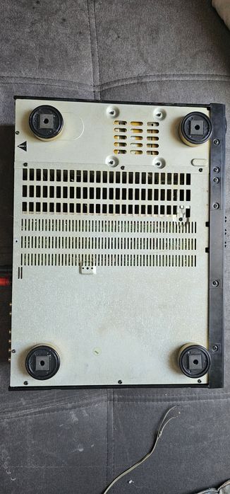Amplituner harman kardon AVR 10