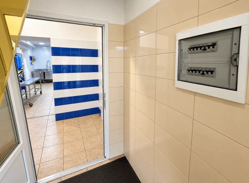 Здам приміщення, 200 м², Підгородне