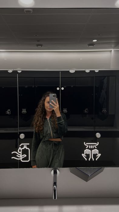 Костюм велюровий хакі