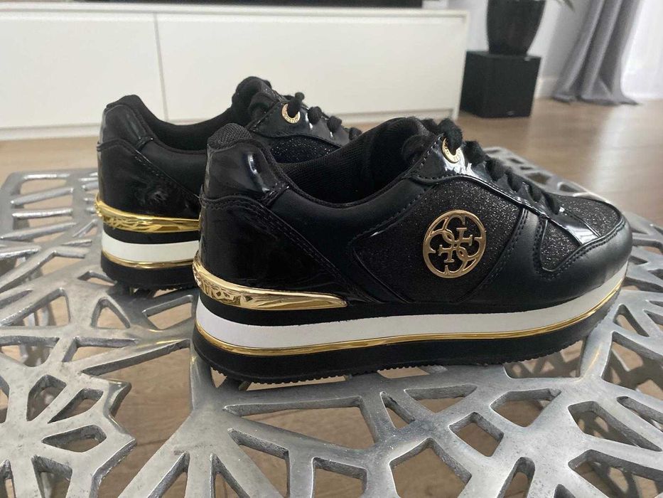 Buty damskie Guess Dealy r 39