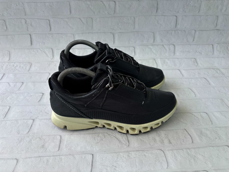 Ecco Multi-Vent Gore-Tex GTX Black Size 38 Розмір Екко Гортекс Мембрана Осінь Чорні Шкіряні Жіночі Кросівки Чорные Кожаные Женские Кроссовки Оригінал