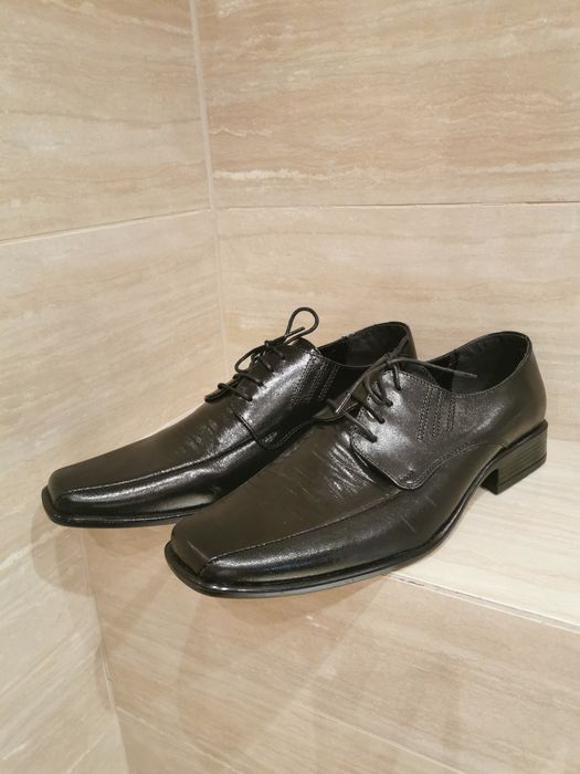 Buty ze skóry 42