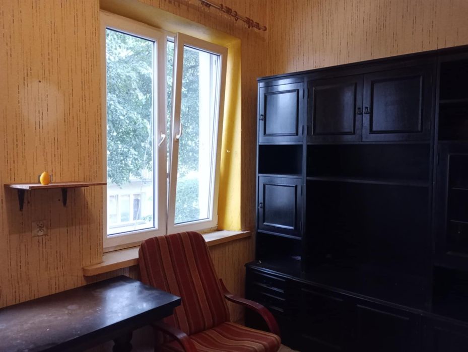 Sprzedam mieszkanie w kamienicy